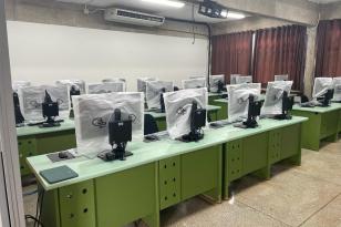 UEL recebe 475 computadores do Estado para renovar laboratórios de informática