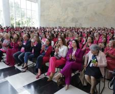 Primeira-dama destaca importância da conscientização contra o câncer de mama