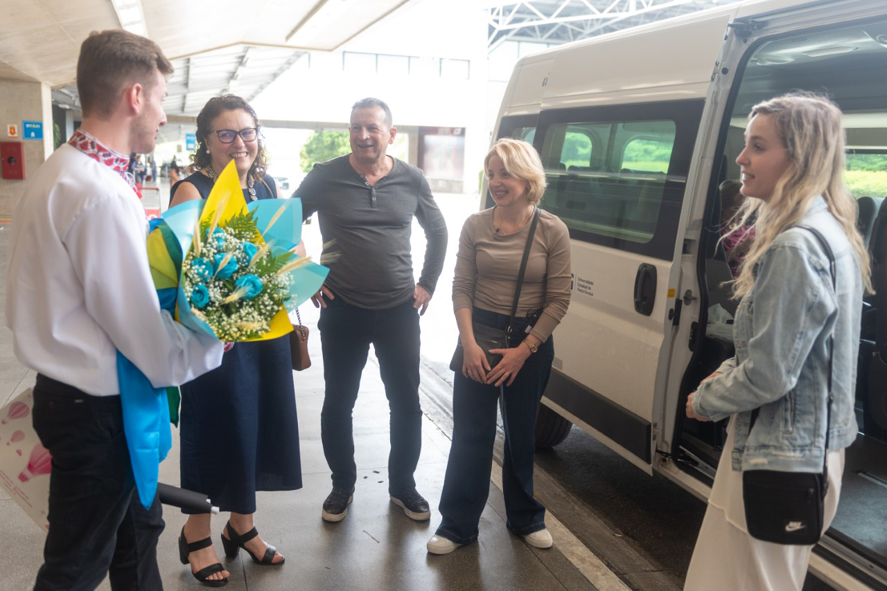 Um ano da guerra: Governo do Paraná já acolheu 12 cientistas ucranianos