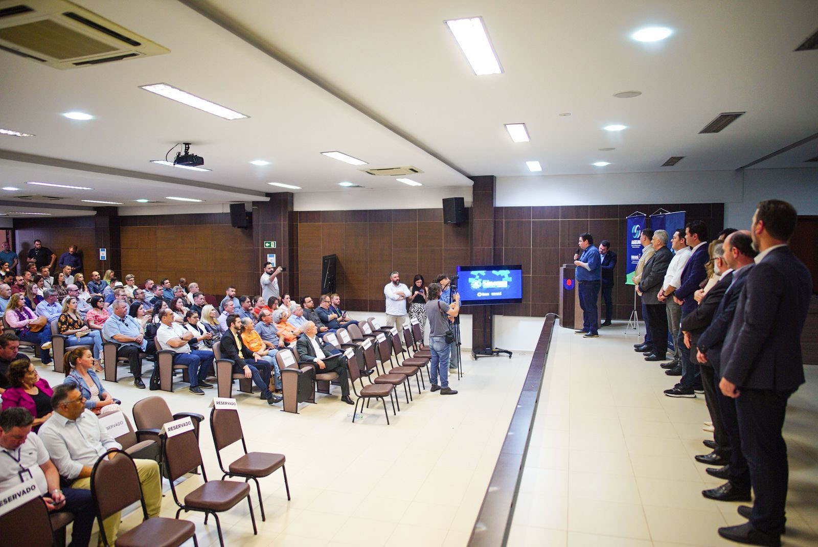 Encontro em Cascavel abre série de fóruns de planejamento e desenvolvimento territorial