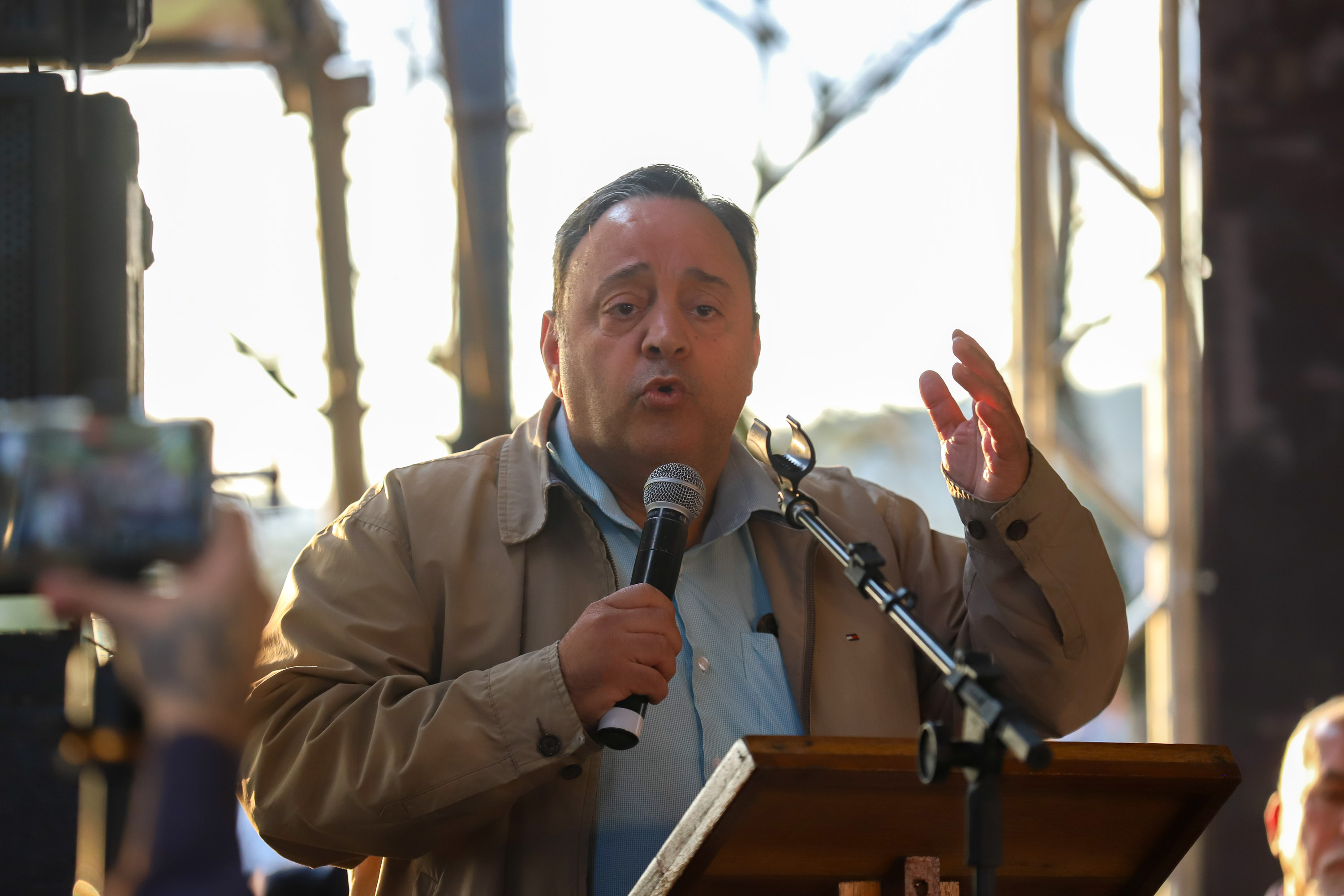 Governador confirma proposta e incorporação do Uniuv pela Unespar avança