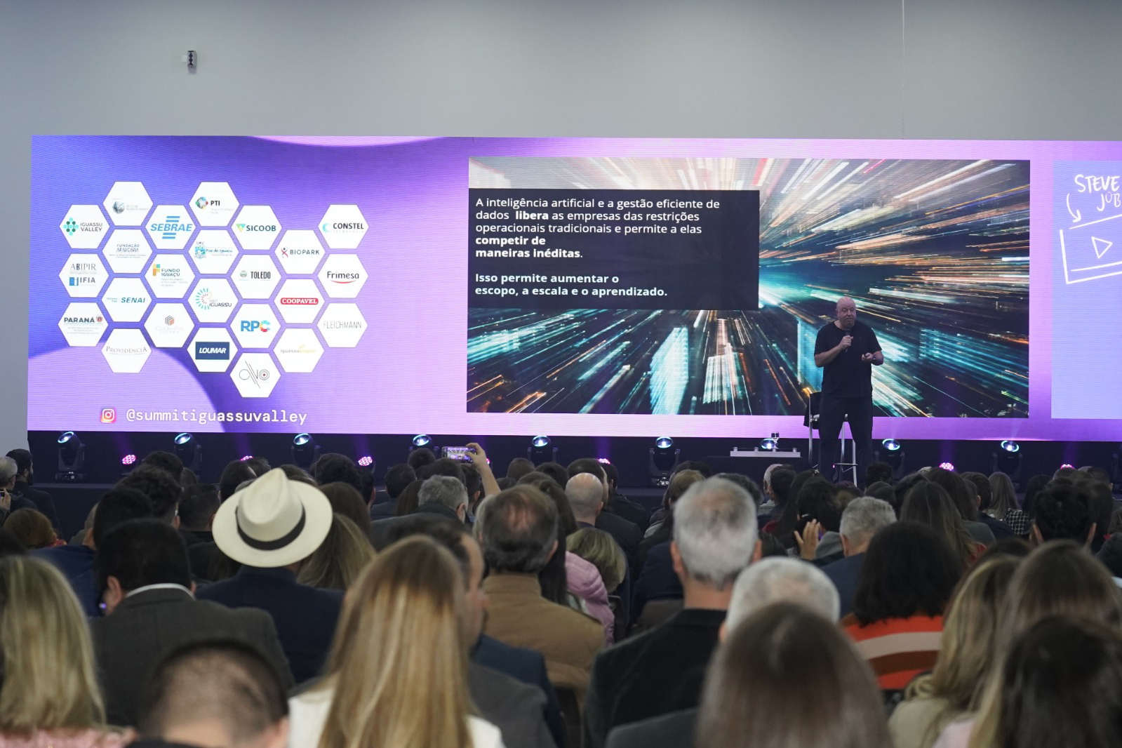 Estado apresenta iniciativas de fomento à inovação no Summit Iguassu Valley