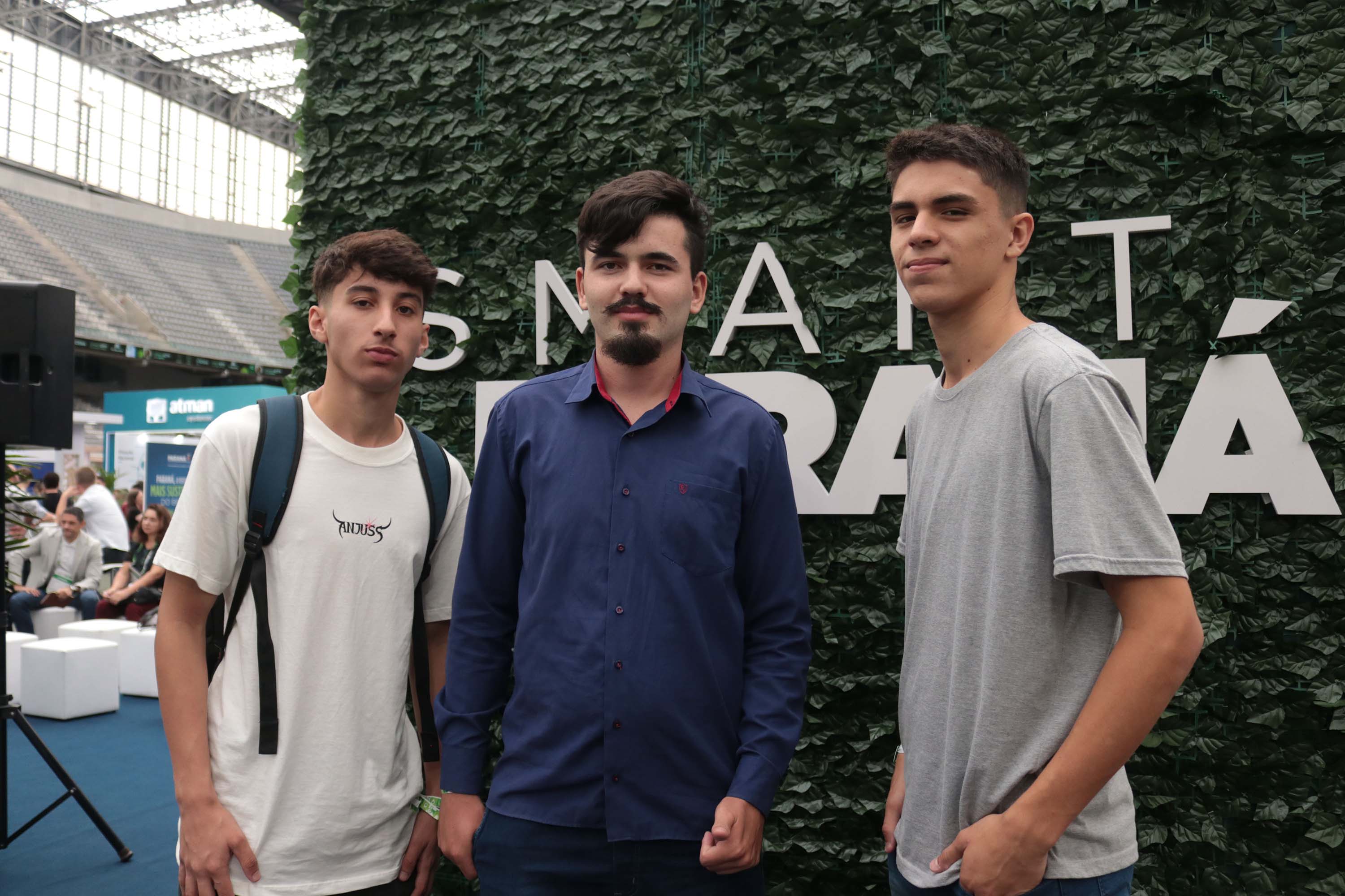 TI na prática: alunos do Talento Tech fazem visita imersiva na Smart City Expo Curitiba