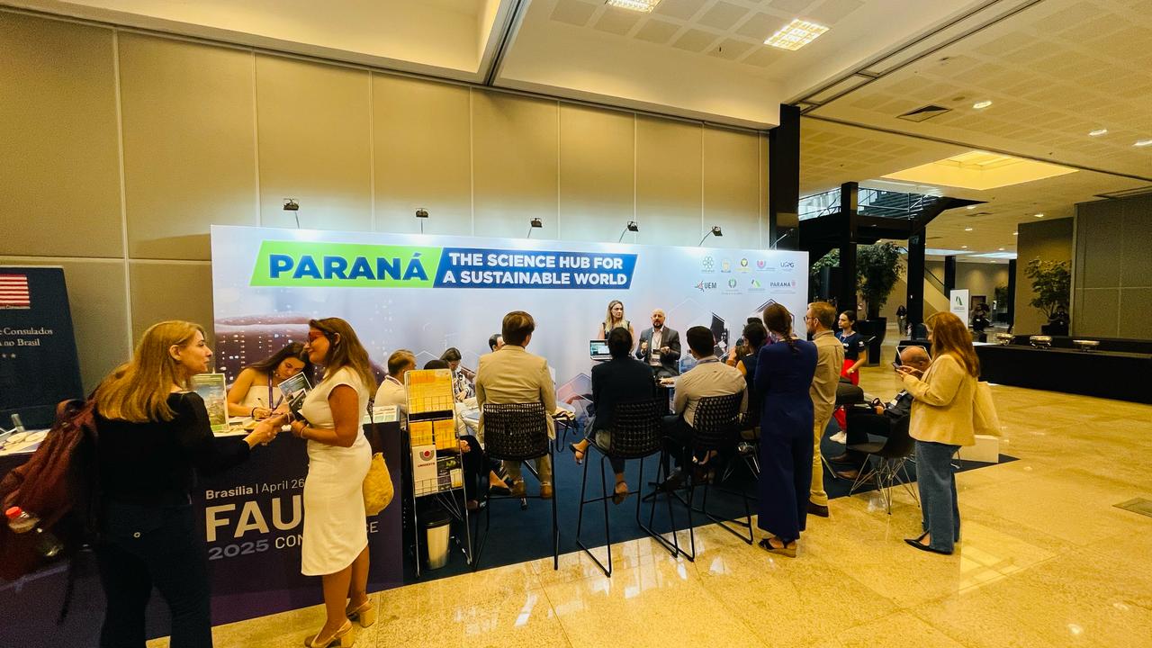 Paraná fortalece internacionalização universitária em evento global de educação