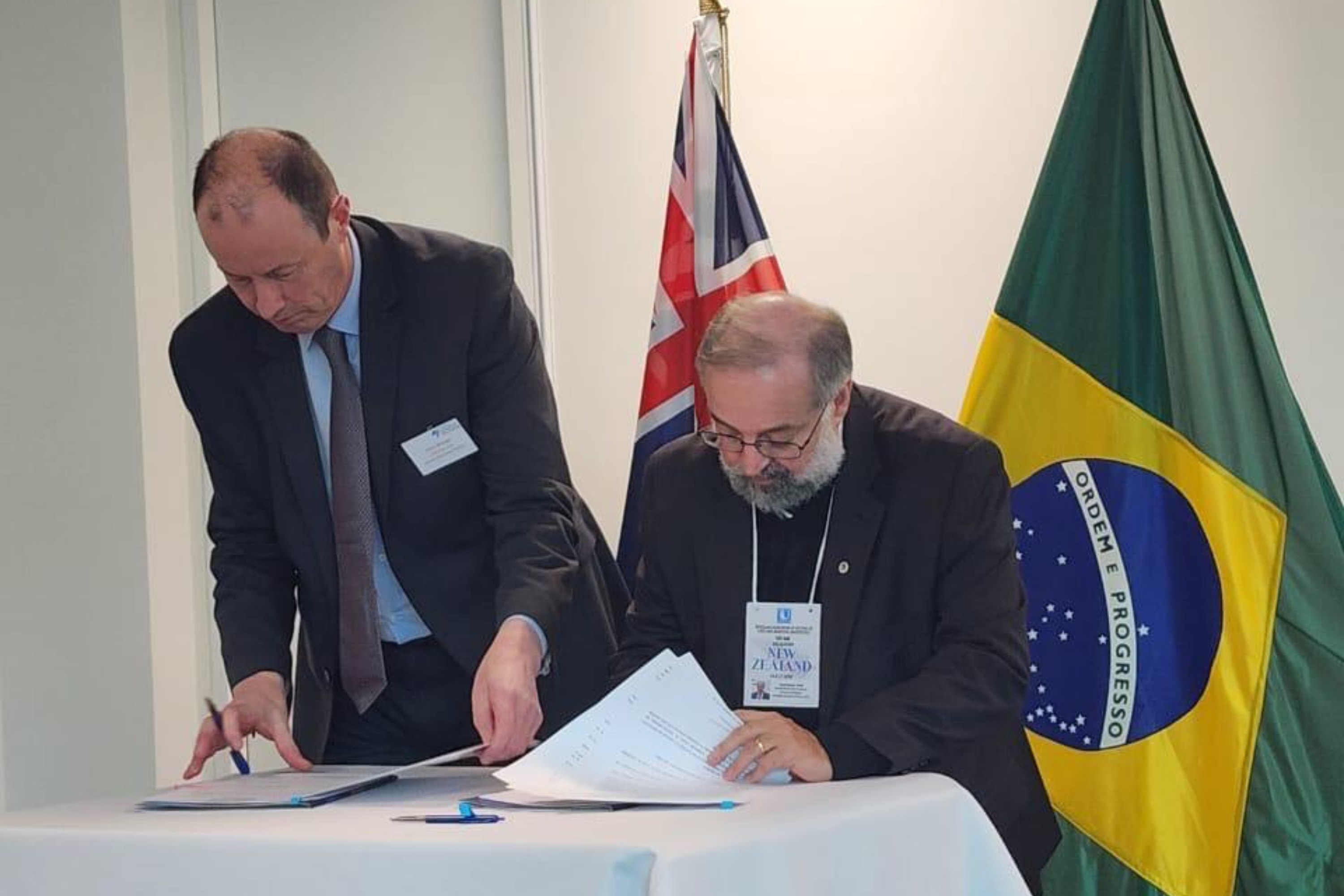 Paraná e Nova Zelândia firmam parceria entre universidades para pesquisa e intercâmbio