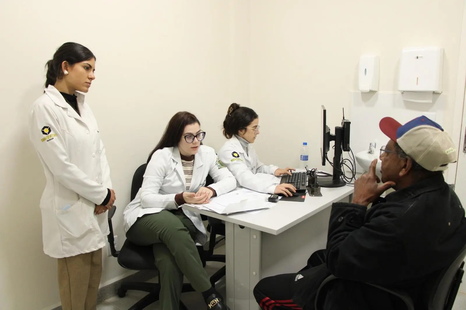 Unicentro inicia atendimentos à população na sua nova Clínica-Escola de Medicina
