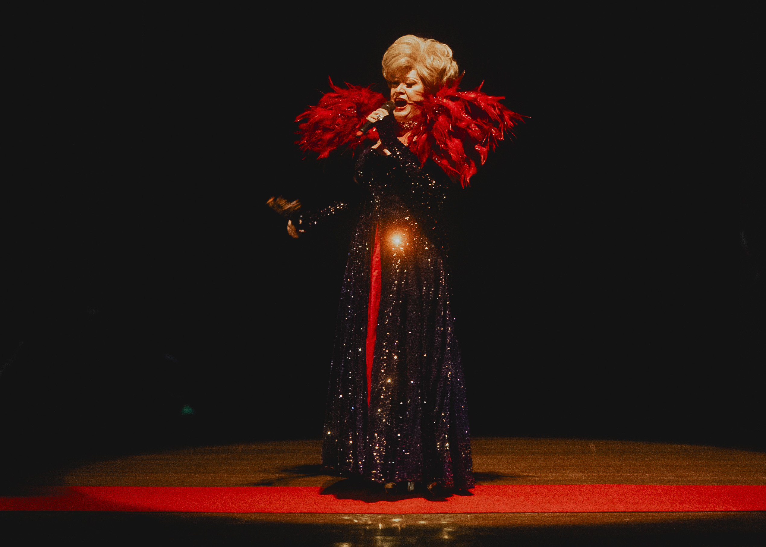 Agenda cultural da semana: comédias, dramas complexos e Rubel invadem o Guaíra