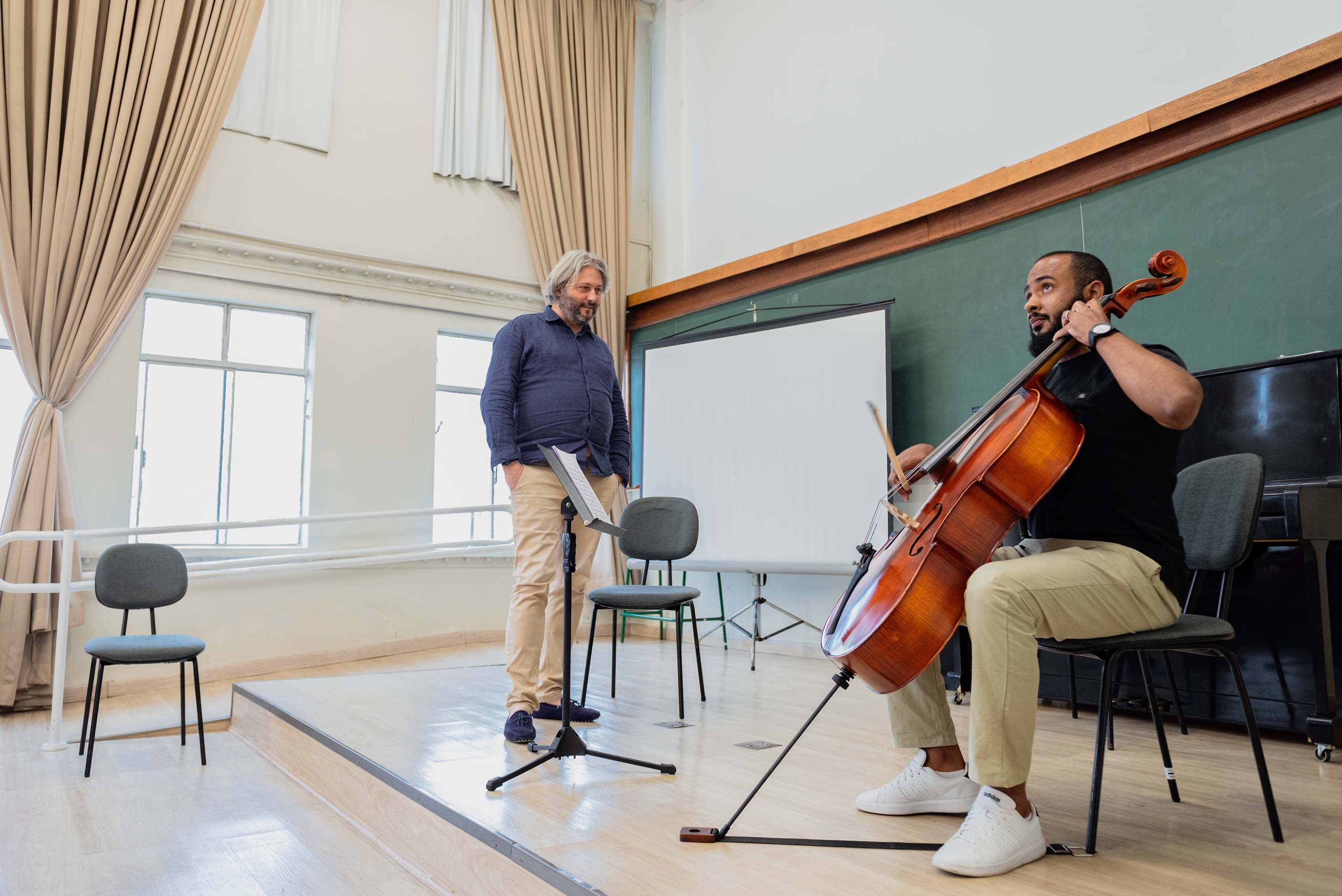 Solistas da Orquestra da Ópera de Paris ministram masterclasses na Embap