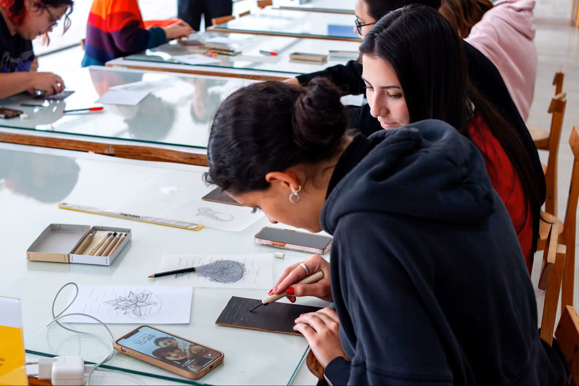 Queen, Hilda Furacão, Fagner e cinema no MON são destaques da programação cultural