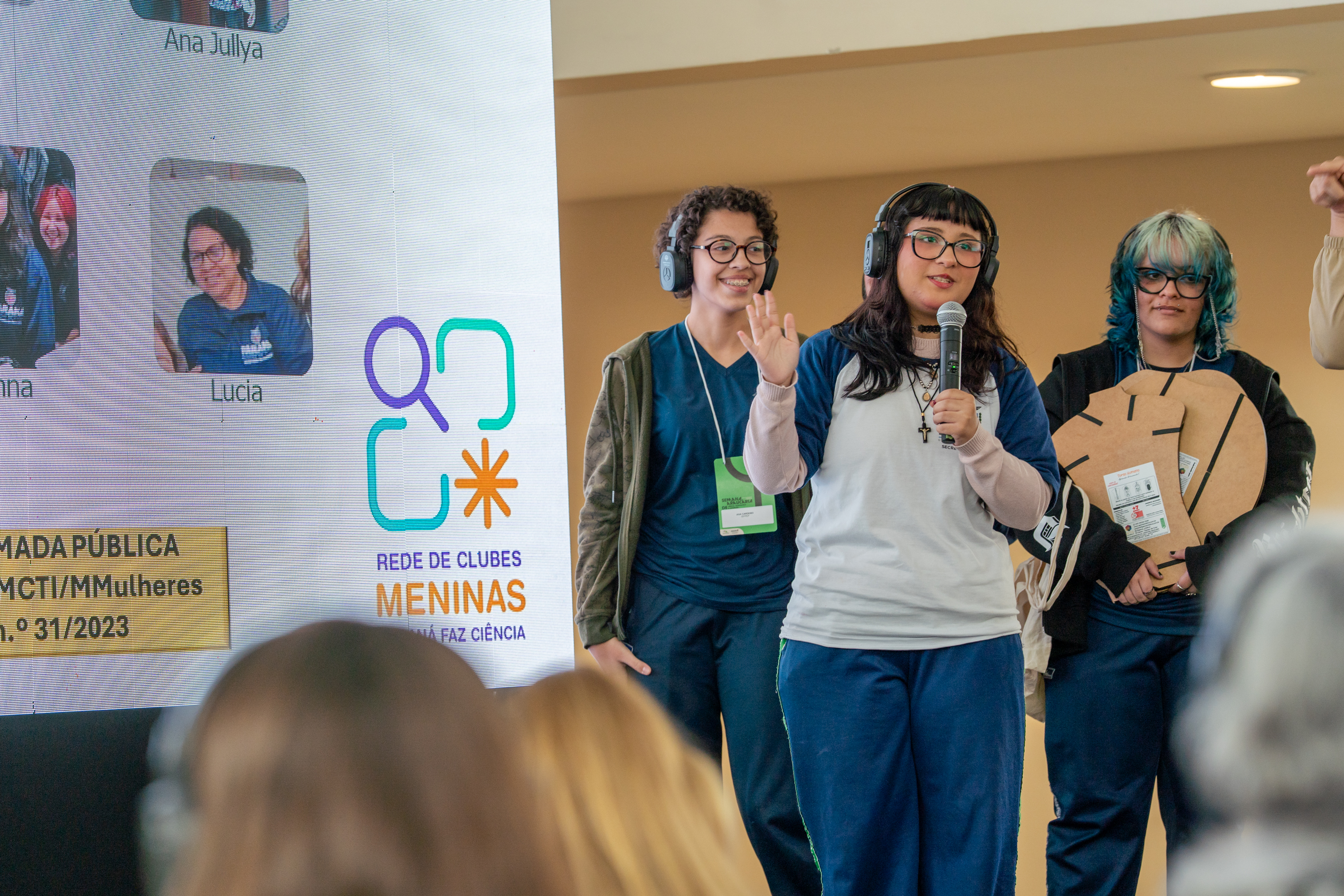 Semana Araucária divulga projetos científicos dos alunos da rede estadual