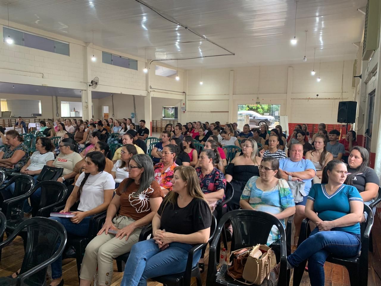 Paraná reforça formação de professores de Cantagalo com cursos de educação digital