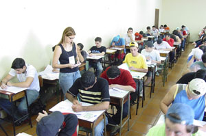 UEM vestibular