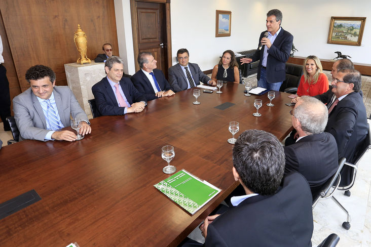 NOVOS LEITOS HU
