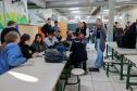 Colégio Helena Kolody, em Cambé, promove acolhida aos estudantes na retomada das aulas