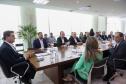 Tecpar assina acordo com empresa para ampliar produção da vacina antirrábica veterinária