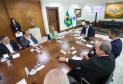 Tecpar assina acordo com empresa para ampliar produção da vacina antirrábica veterinária