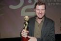 Com filme apoiado pelo Estado, cineasta do Paraná recebe prêmio em Gramado