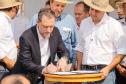 Governador assina acordo com Castrolanda para criação de Parque Tecnológico do Agroleite