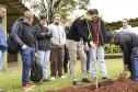 Comunidade acadêmica da Unioeste presta homenagens às vítimas do voo 2283