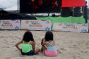 Cinema na Praia garante diversão e educação ambiental a crianças no Verão Maior Paraná