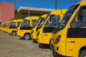 Em parceria com deputados, Governo começa entrega de 209 ônibus para a educação