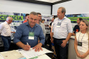 Estado entrega projeto da sede do Legislativo de São Pedro do Iguaçu