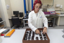 Tecpar protege saúde do consumidor com análise de embalagens de medicamentos
