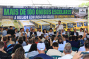 Em parceria com deputados, Governo começa entrega de 209 ônibus para a educação