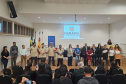 Cuida Paraná: programa que capacita migrantes forma mais 89 alunos em Maringá