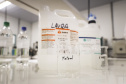 Laboratório da UEM realiza detecção de níveis de metanol em bebidas