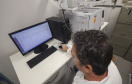 Laboratório da UEM realiza detecção de níveis de metanol em bebidas
