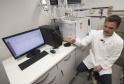 Laboratório da UEM realiza detecção de níveis de metanol em bebidas