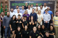 Paraná lança pacote pioneiro de serviços digitais com IA em parceria com o Google