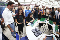 Paraná lança pacote pioneiro de serviços digitais com IA em parceria com o Google