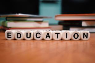 Universidades estaduais ofertam cursos de línguas