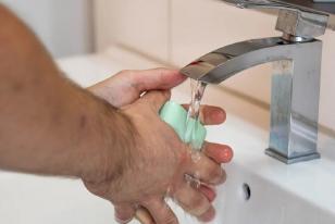 Questionário traz 60 questões sobre hábitos de higiene pessoal, cuidados para a desinfecção dos alimentos, além da infraestrutura da residência familiar e limpeza periódica da caixa d'água