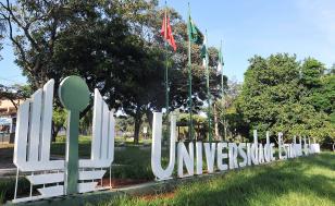Fachada UEL