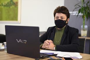 Reitora da UENP participa de audiência pública sobre metas e diretrizes da CAPES