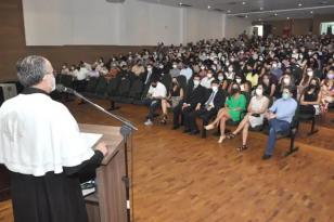 UEL realiza a primeira formatura presencial desde o início da pandemia