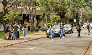 Vestibulares e PAS 2023 da UEM: termina no domingo prazo para ingressar na lista de espera