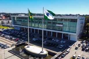 Servidores do Estado recebem décimo terceiro salário nesta sexta-feira