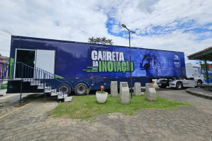 Em Morretes, Carreta da Inovação oferece oficinas de arte e Inteligência Artificial