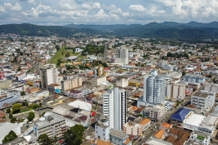 Pesquisadores do Ipardes levam pesquisa inédita a 144 municípios nesta semana