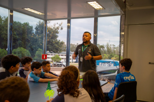 Carreta na Inovação oferece atividades gratuitas em Faxinal nesta semana