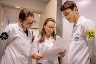 Novos projetos de lei vão modernizar a gestão dos hospitais universitários do Paraná