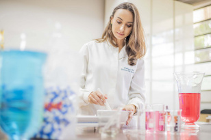 UEPG abre concurso para contratação de 65 professores; inscrições começam em janeiro