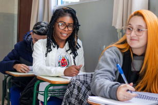 Aprova Paraná Universidades abre inscrições para nova oferta de vagas na Unespar