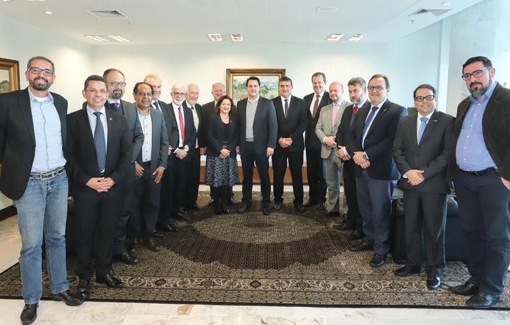 Governo libera R$ 13,9 milhões para bolsas de pesquisa e extensão