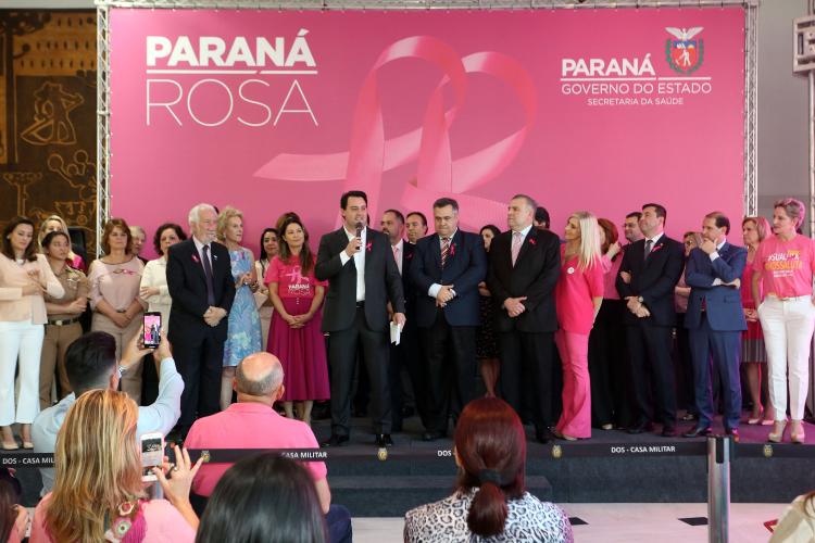 cerimônia de lançamento do programa Paraná Rosa