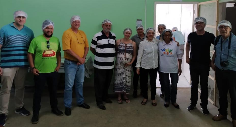 Participantes da Unitinerante em Rebouças posam para foto